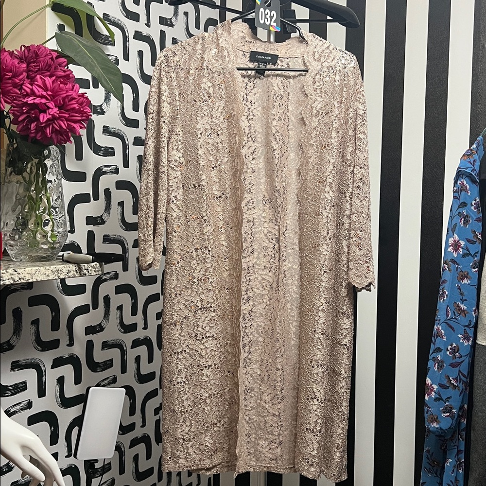 #32 R&M Richard’s Champagne With Golden sequence, laced cardigan